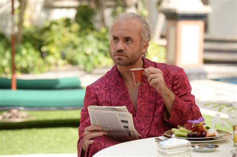 versace's death - american crime story gianni Versace.